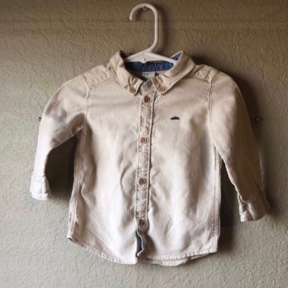 5 Piece Baby Boy Clothing Bundle 6-9 M: 2 Onesies,Button Down Shirt,Pants & Vest - Picture 2 of 16